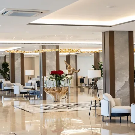 Fafa Aqua Palace & 5*