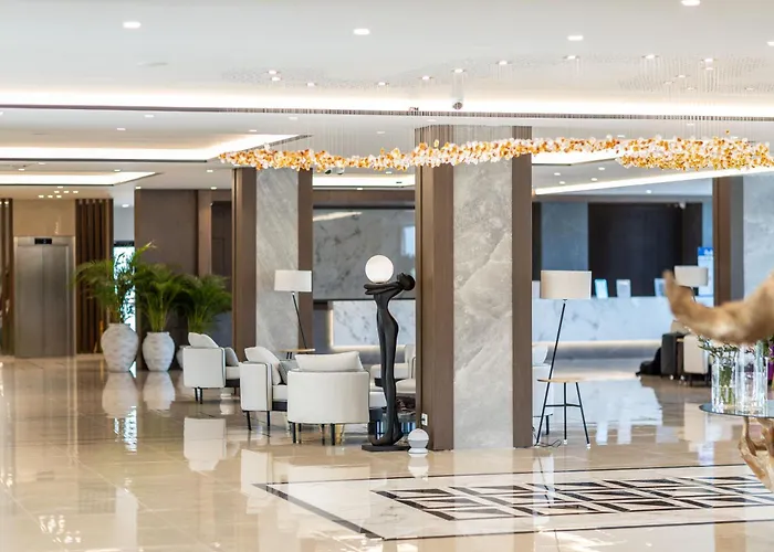 Fafa Aqua Palace & Hotel Golem (Tirana)